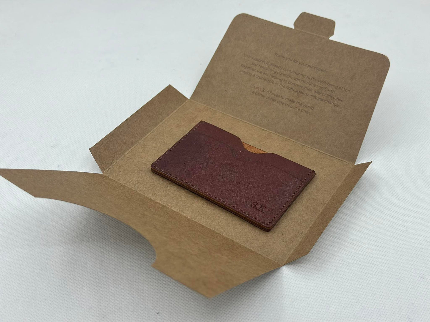 Nomadic Slim Card holder